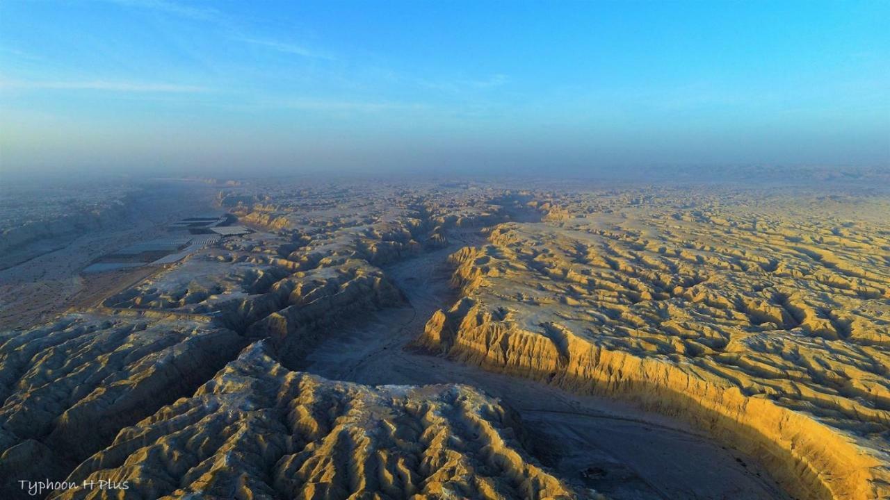 The Lowest Place On Earth B&B Ne'ot HaKikar エクステリア 写真